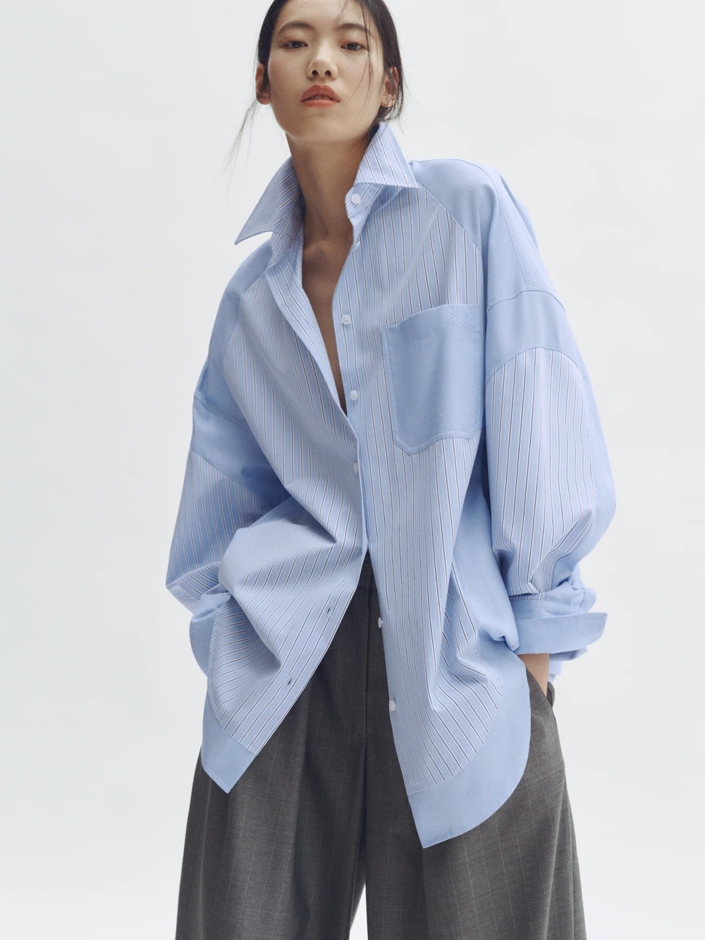 Stella McCartney H&M
Oversized Paneled Poplin Shirt